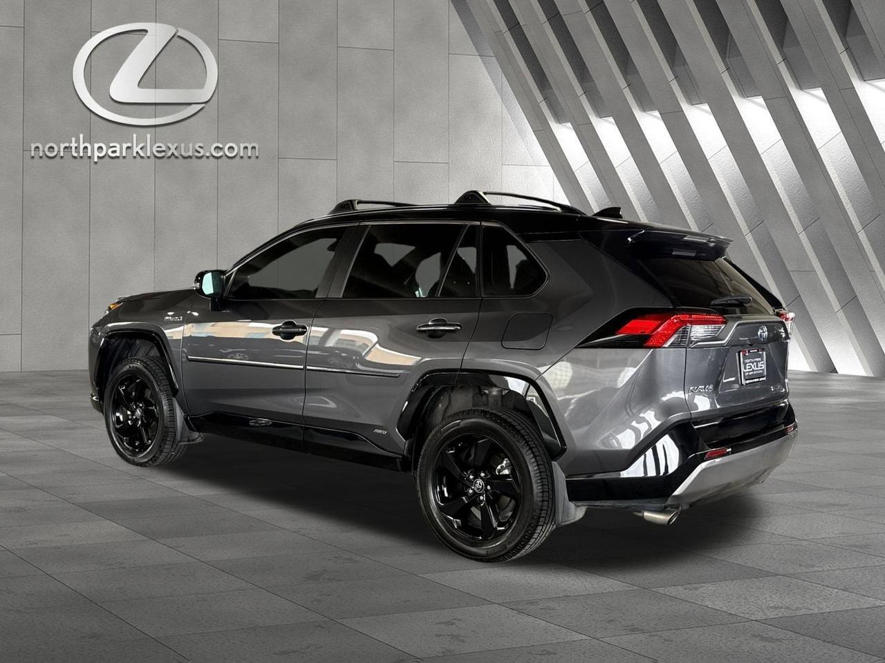 2020 Toyota RAV4 Hybrid XSE