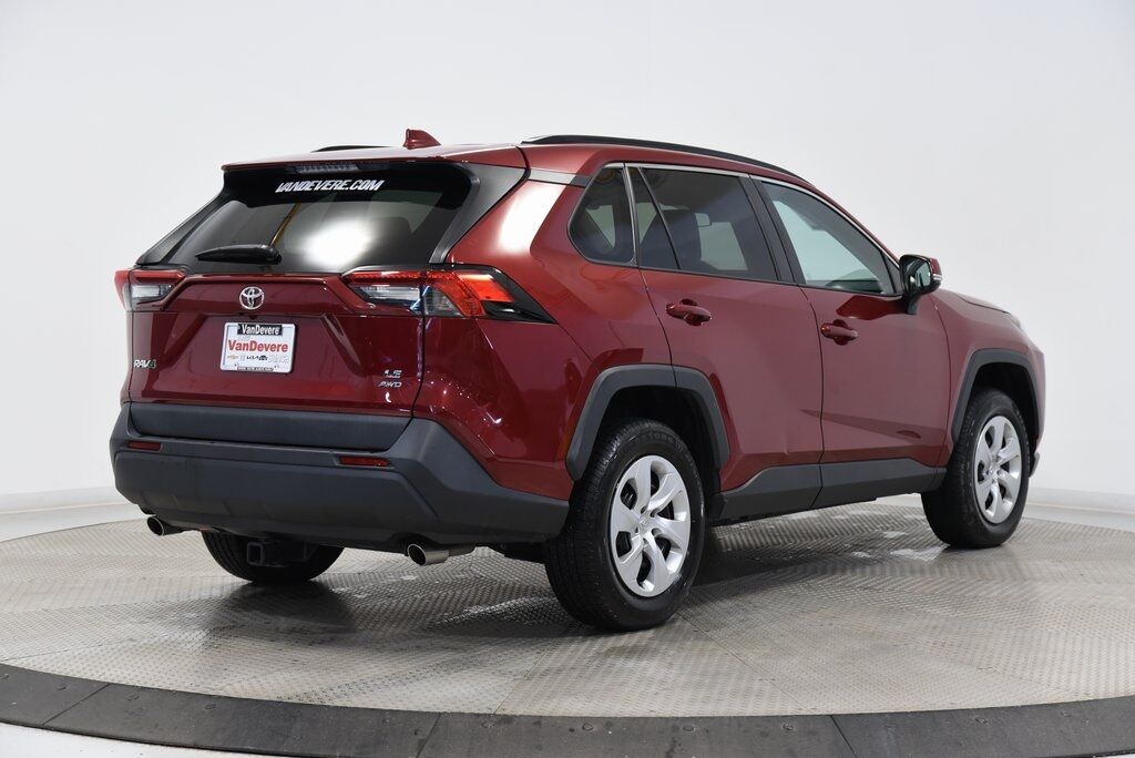 2020 Toyota RAV4 LE Akron