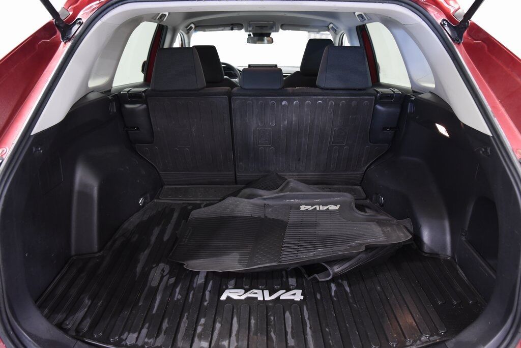 2020 Toyota RAV4 LE Akron