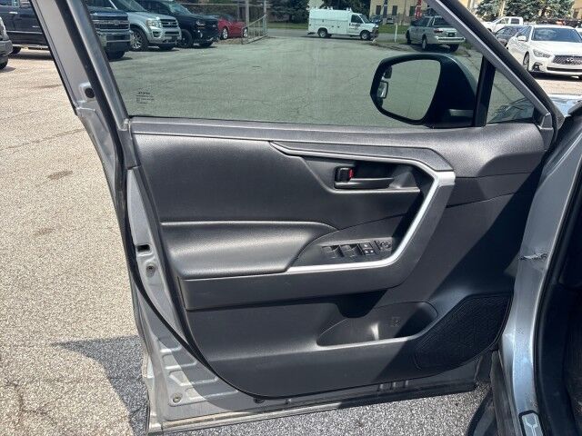 2020 Toyota RAV4 LE Cleveland OH