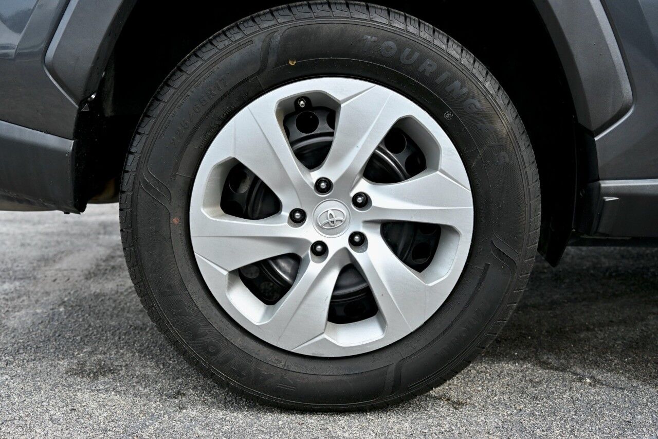 2020 Toyota RAV4 LE Doral FL