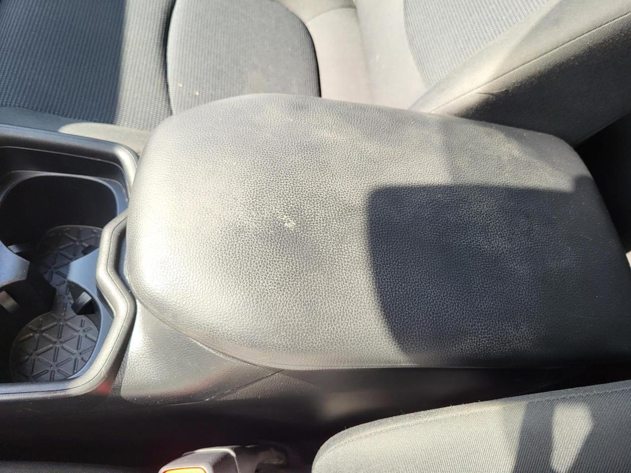 2020 Toyota RAV4 LE FWD (Natl) Beeville TX