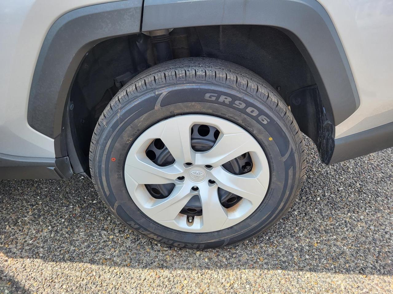2020 Toyota RAV4 LE FWD (Natl) Beeville TX