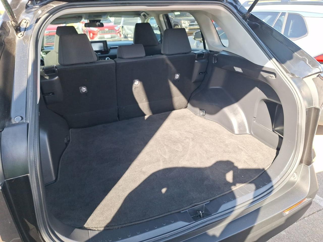 2020 Toyota RAV4 LE Hurst TX