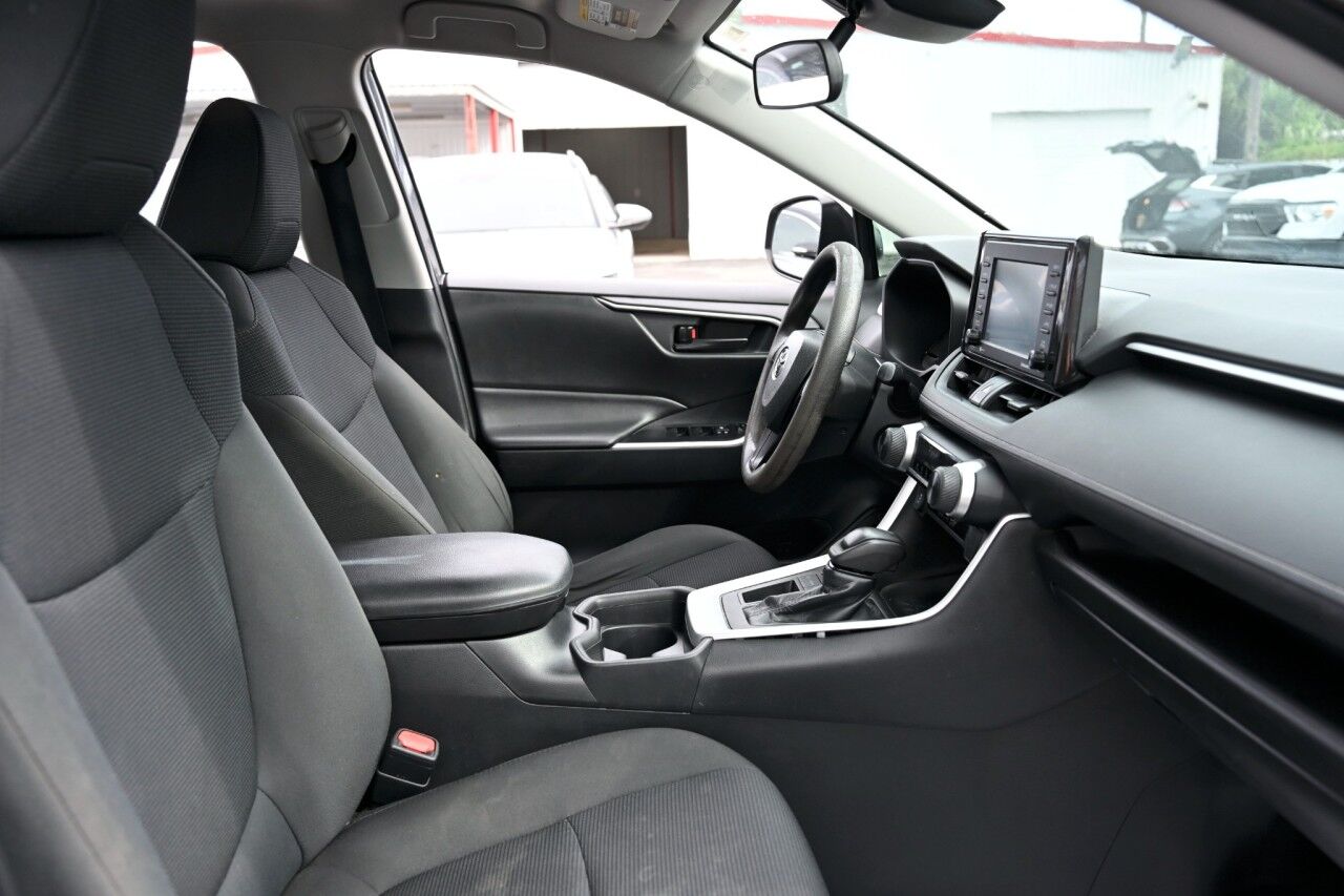 2020 Toyota RAV4 LE Doral FL