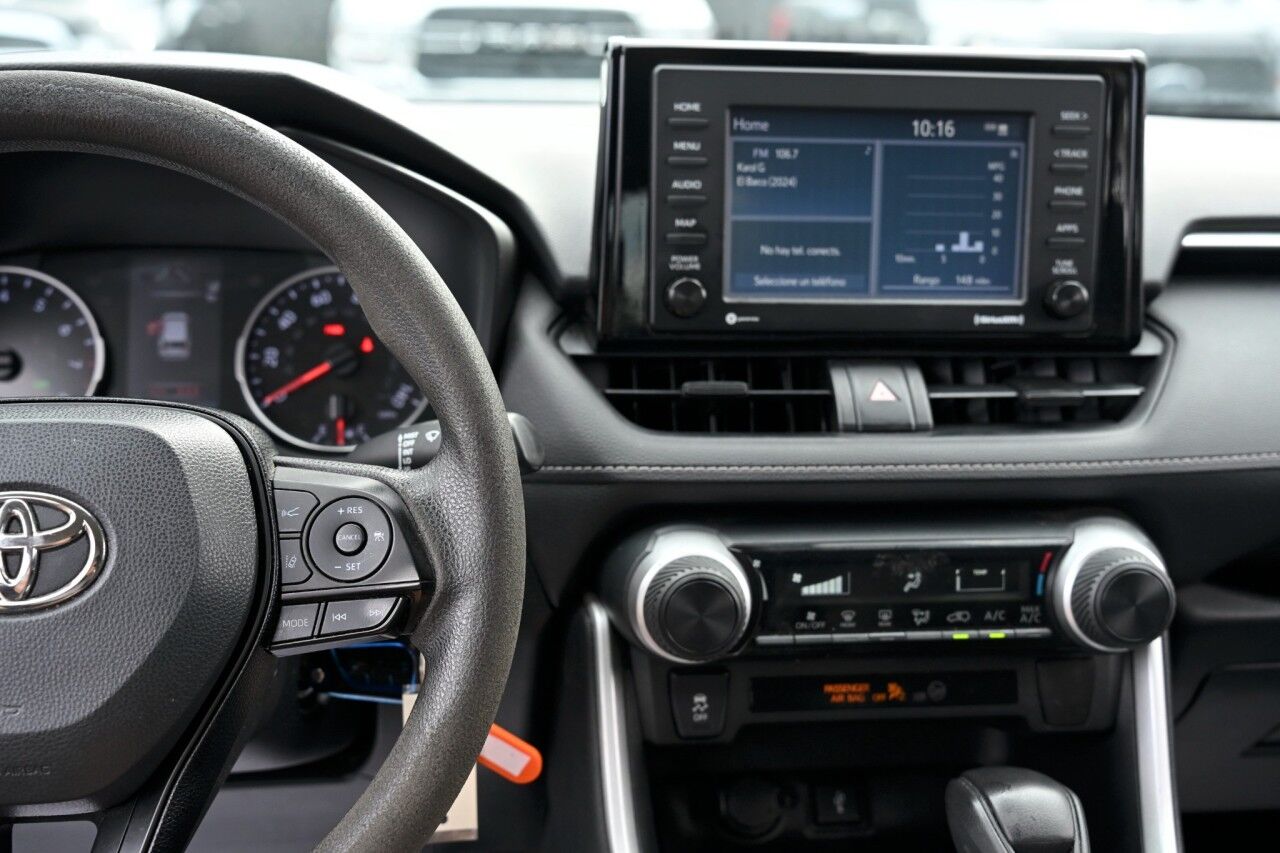 2020 Toyota RAV4 LE Doral FL