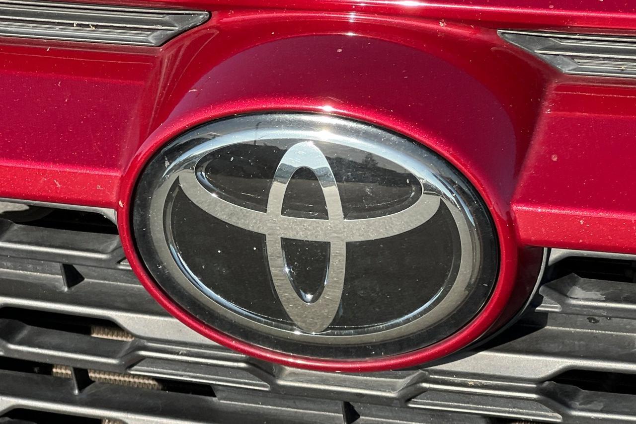 2020 Toyota RAV4 LE Roseville CA