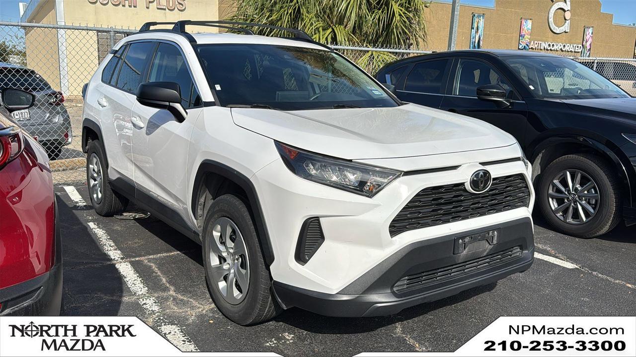 2020 Toyota RAV4 LE