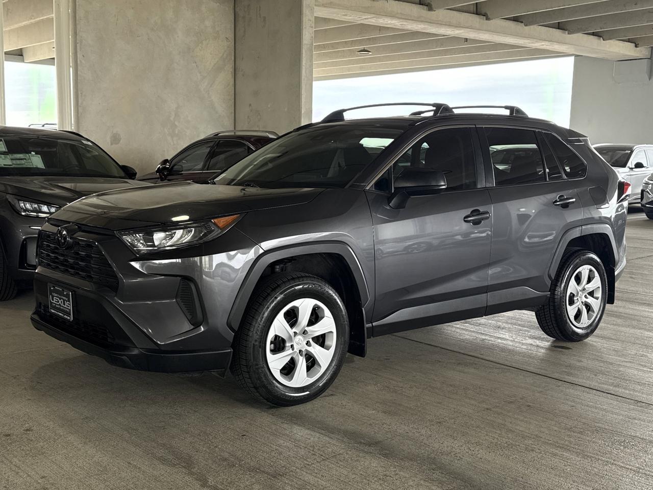 2020 Toyota RAV4 LE