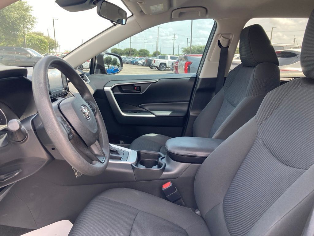 2020 Toyota RAV4 LE San Antonio TX