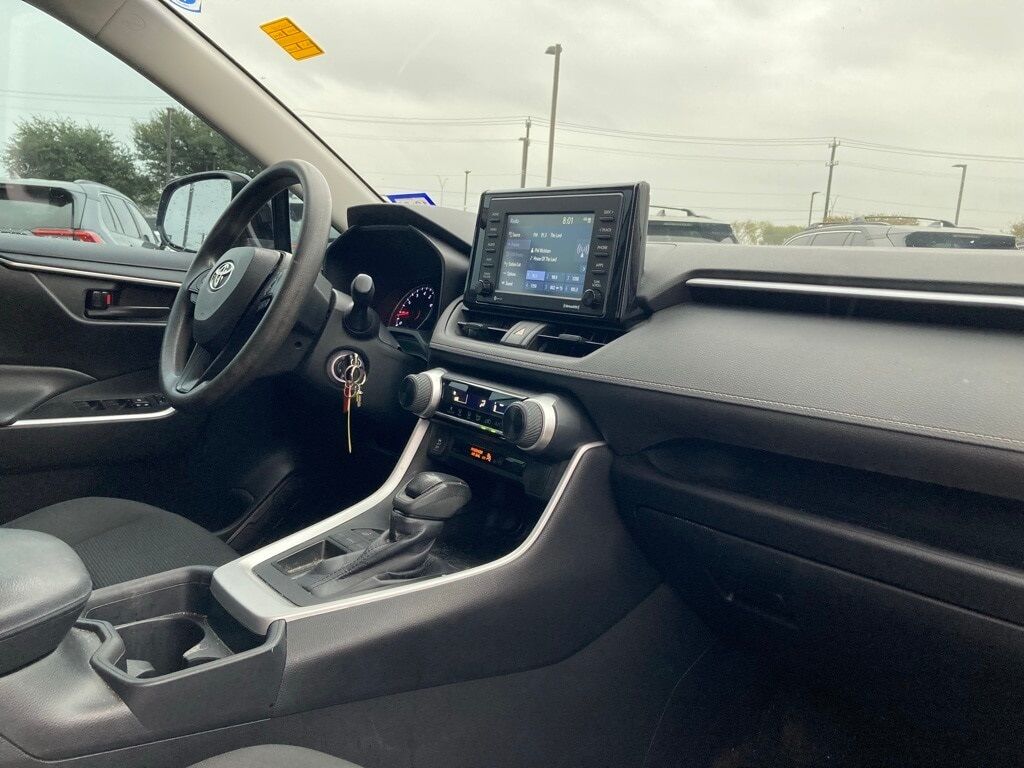 2020 Toyota RAV4 LE San Antonio TX