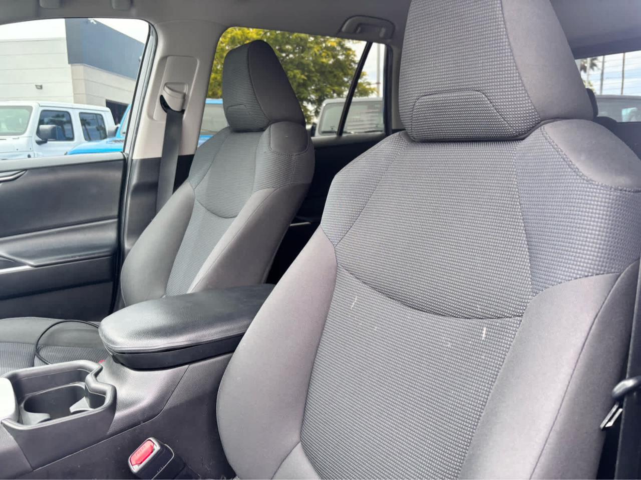 2020 Toyota RAV4 LE Irving TX