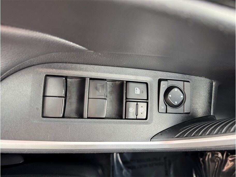2020 Toyota RAV4 LE Sport Utility 4D Folsom CA