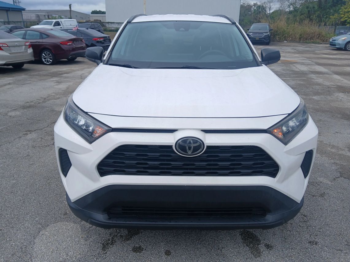 2020 Toyota RAV4 LE Sport Utility 4D