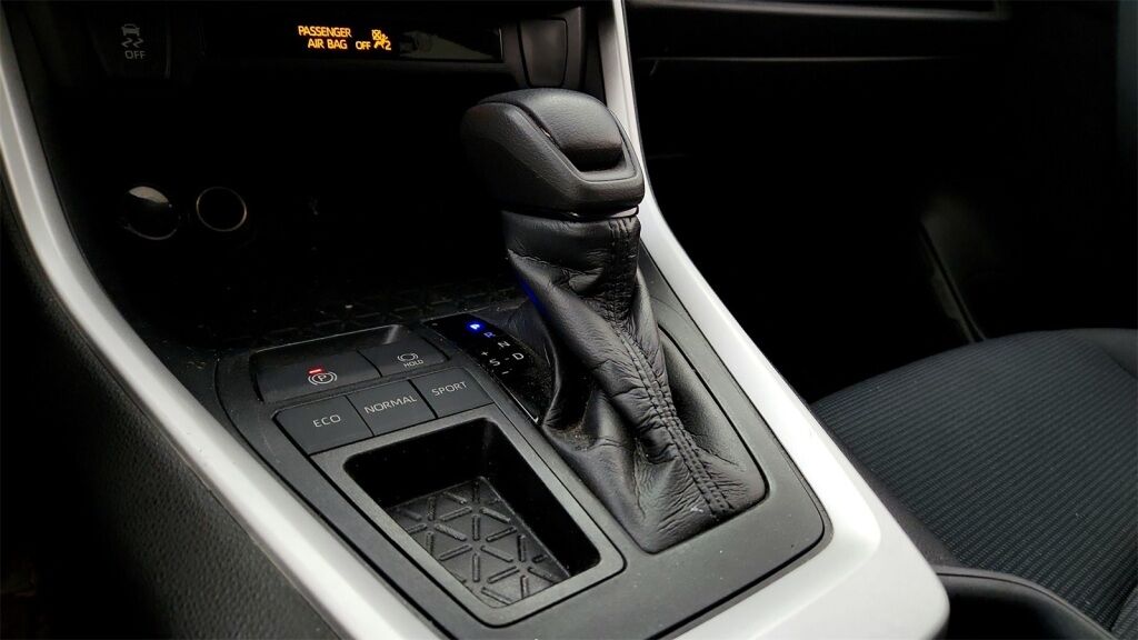 2020 Toyota RAV4 LE Laurel MD