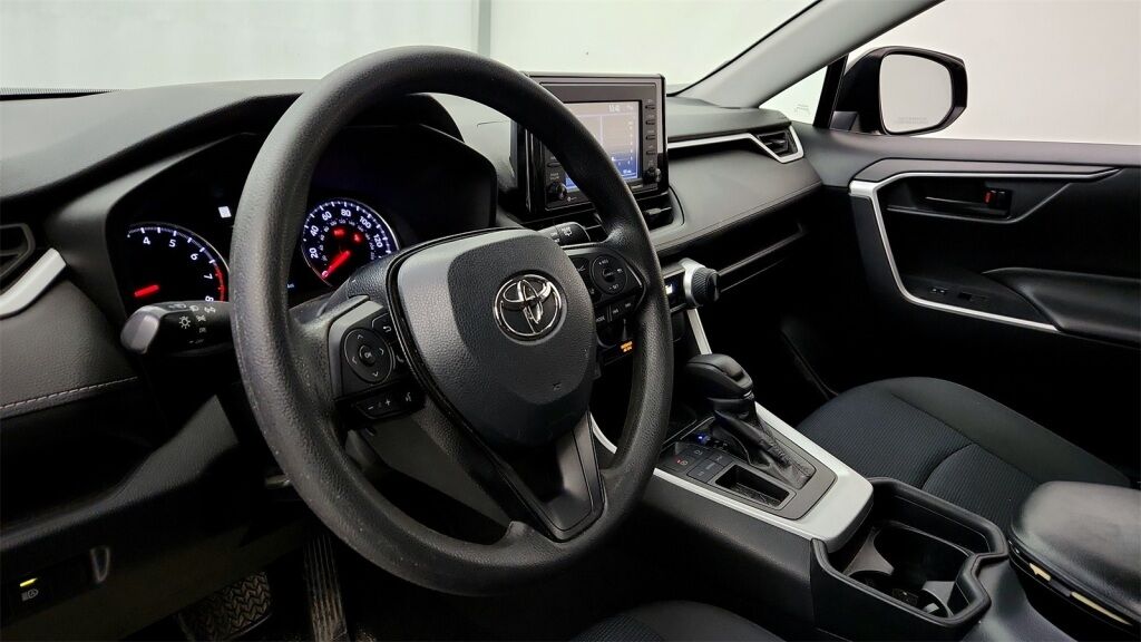 2020 Toyota RAV4 LE Laurel MD