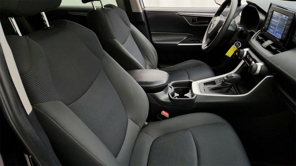 2020 Toyota RAV4 LE Laurel MD