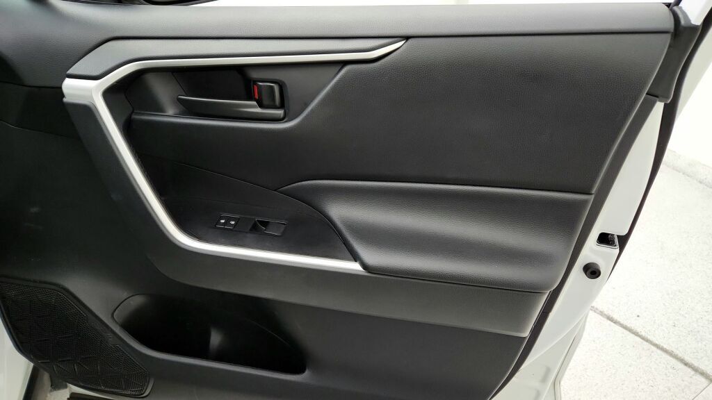 2020 Toyota RAV4 LE Laurel MD