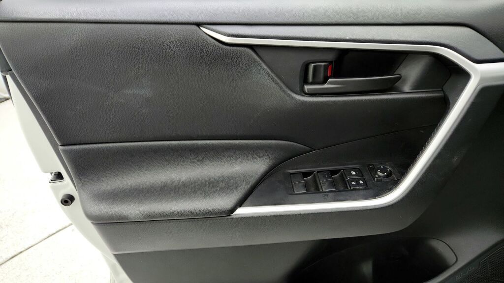 2020 Toyota RAV4 LE Laurel MD