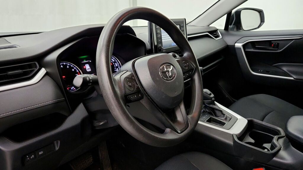 2020 Toyota RAV4 LE Laurel MD