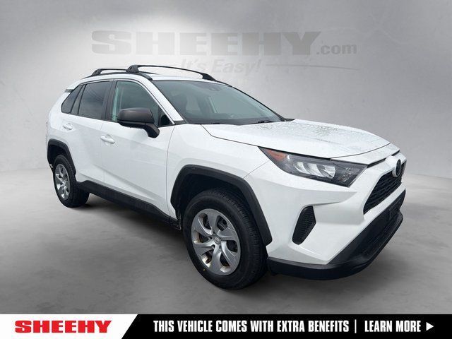 2020 Toyota RAV4 LE