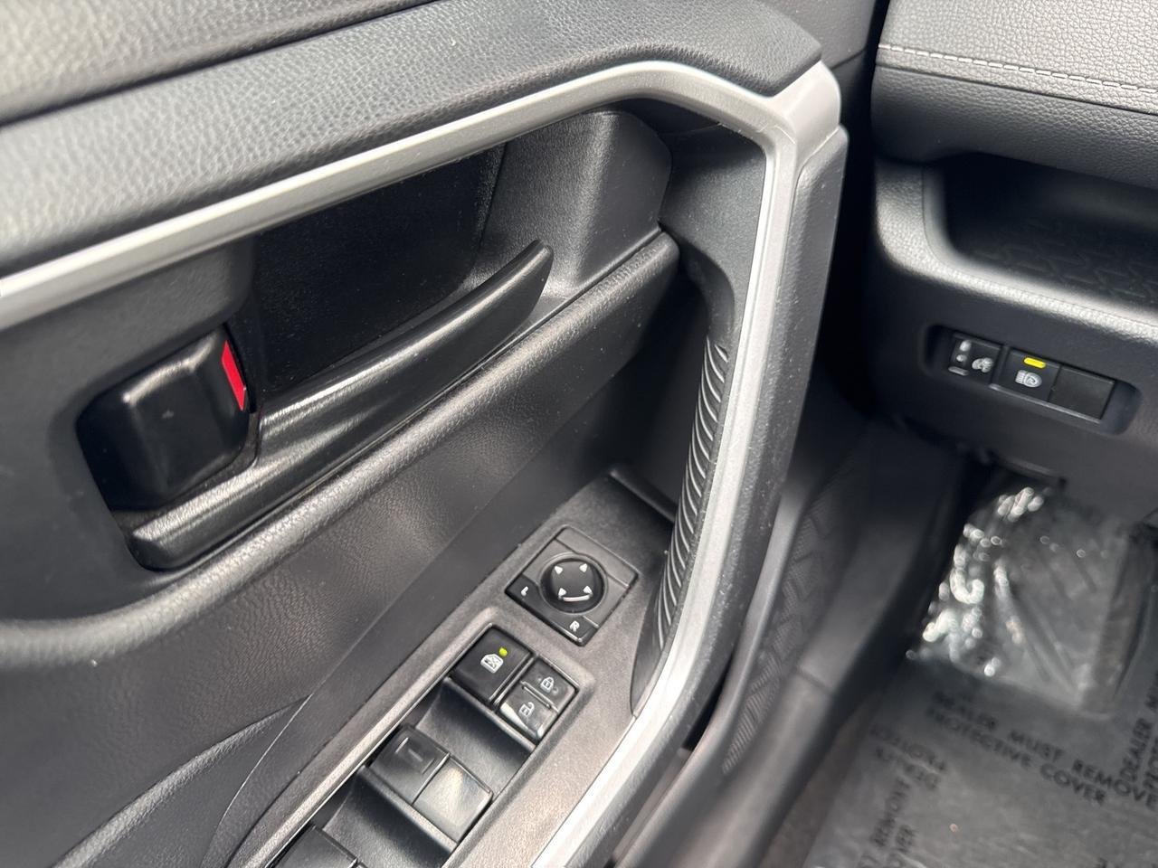 2020 Toyota RAV4 LE Warrenton VA