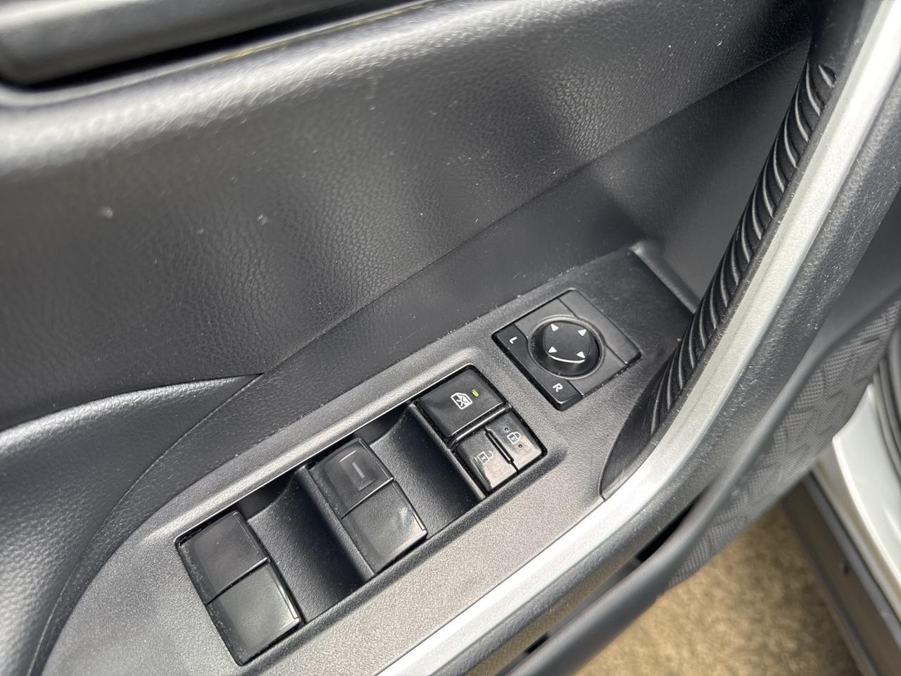 2020 Toyota RAV4 LE Warrenton VA