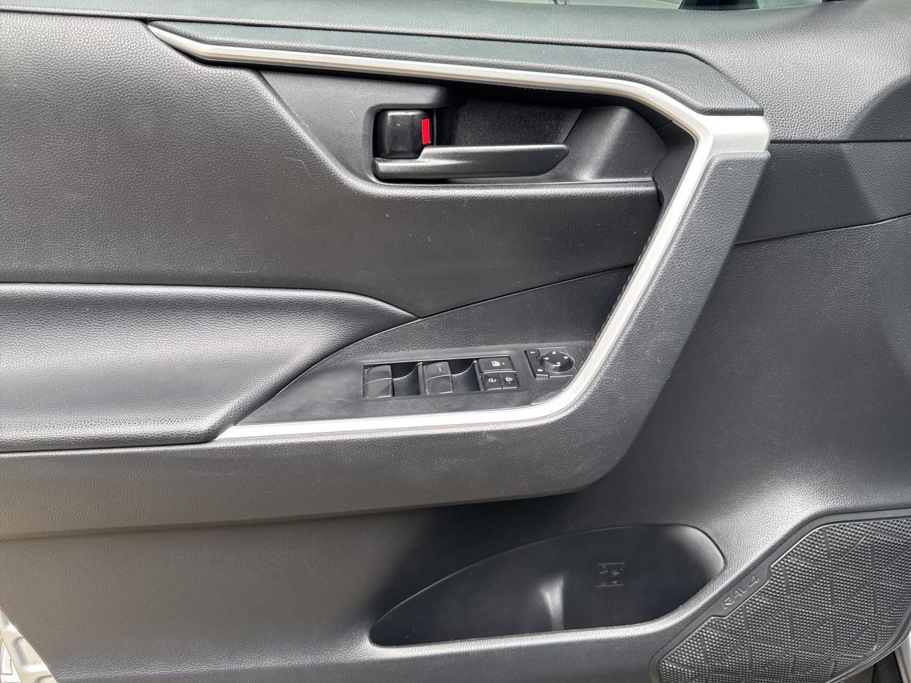 2020 Toyota RAV4 LE Warrenton VA