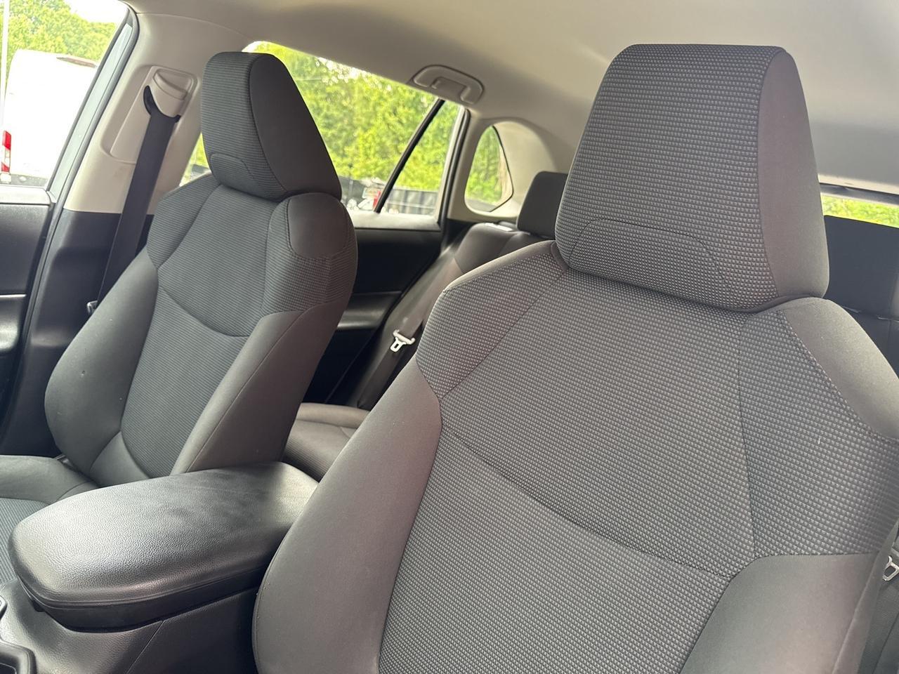 2020 Toyota RAV4 LE Warrenton VA