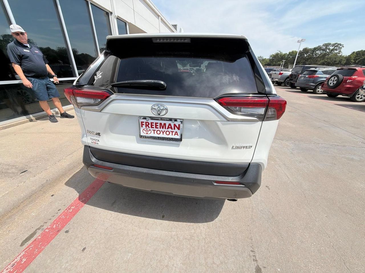 2020 Toyota RAV4 Limited Hurst TX