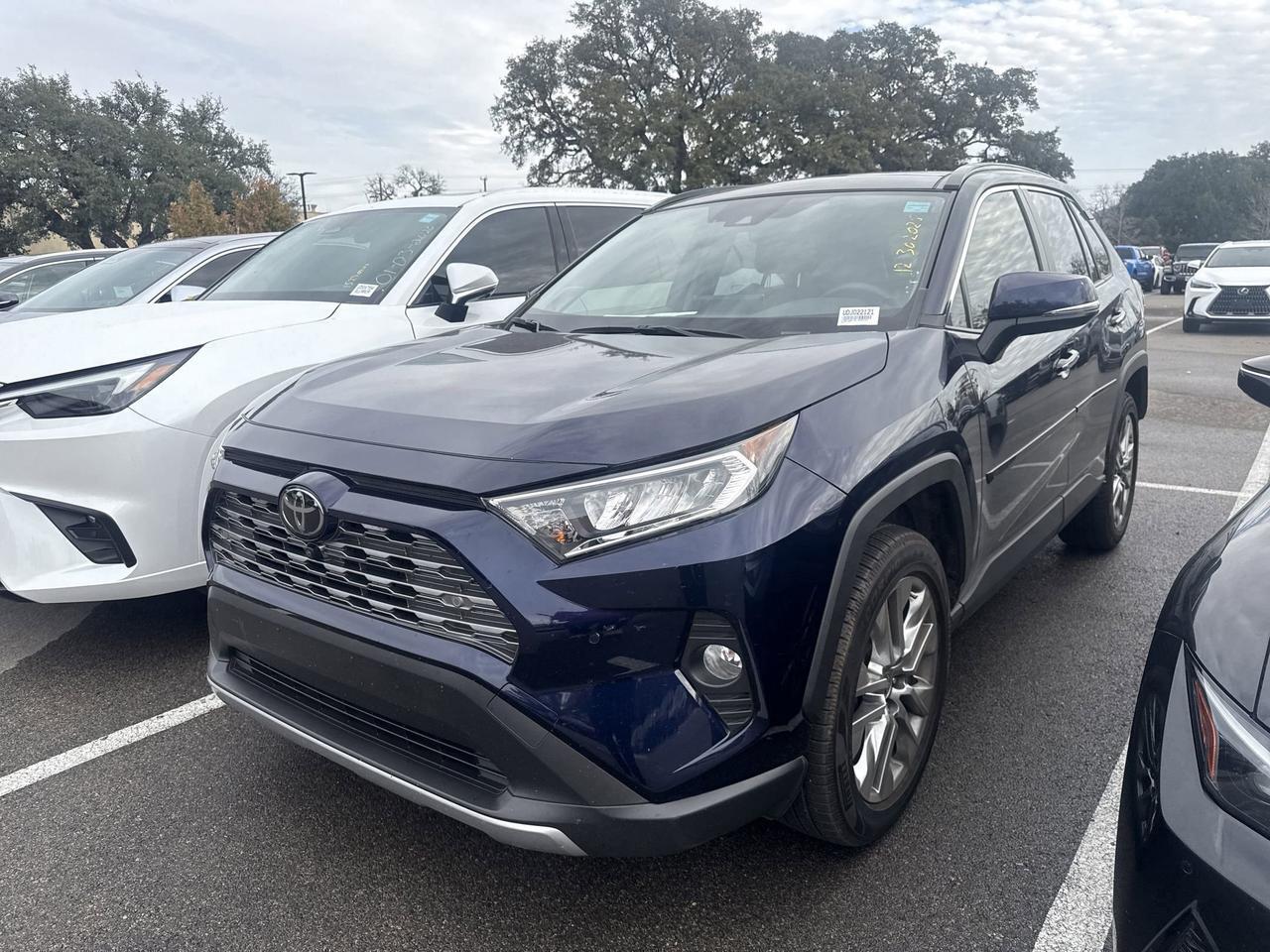 2020 Toyota RAV4 Limited