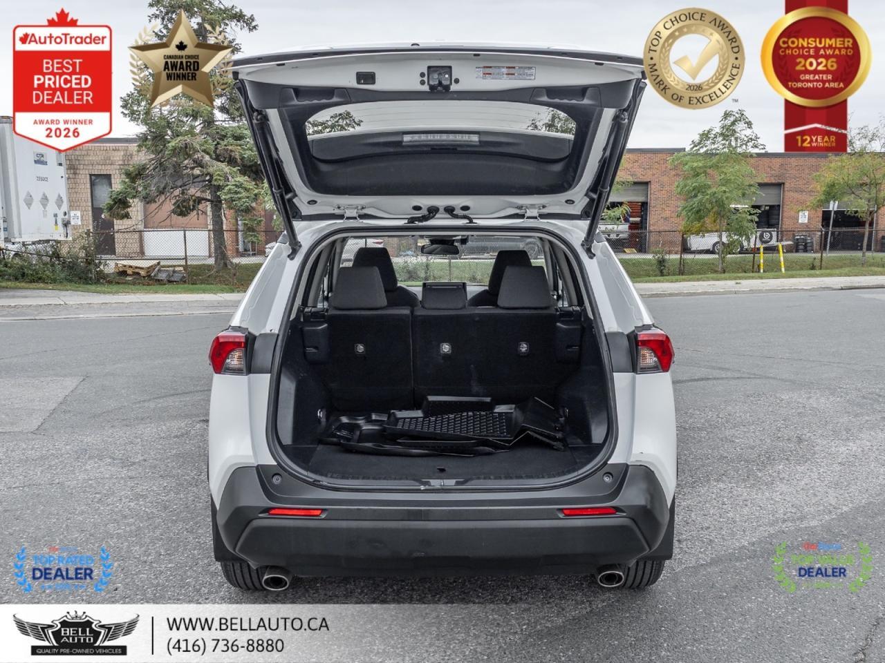 2020 Toyota RAV4 XLE | B.CAM | SUNROOF | LOWKMS | NOACCIDENT Toronto ON