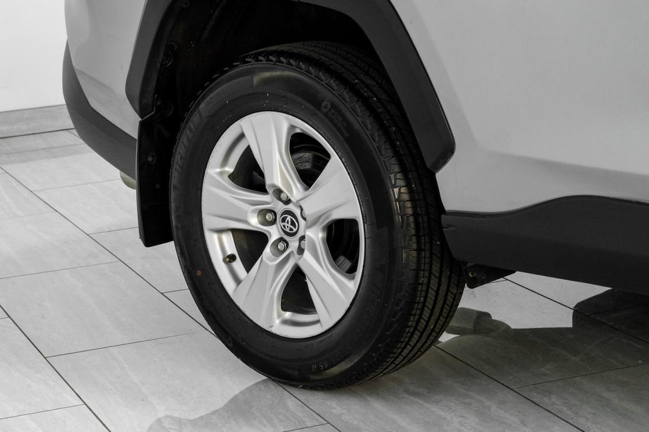 2020 Toyota RAV4 XLE AWD TOYOTA SAFETY SENSE BLIND SPOT SUNROOF REAR CAMERA KEYLE Carrollton TX