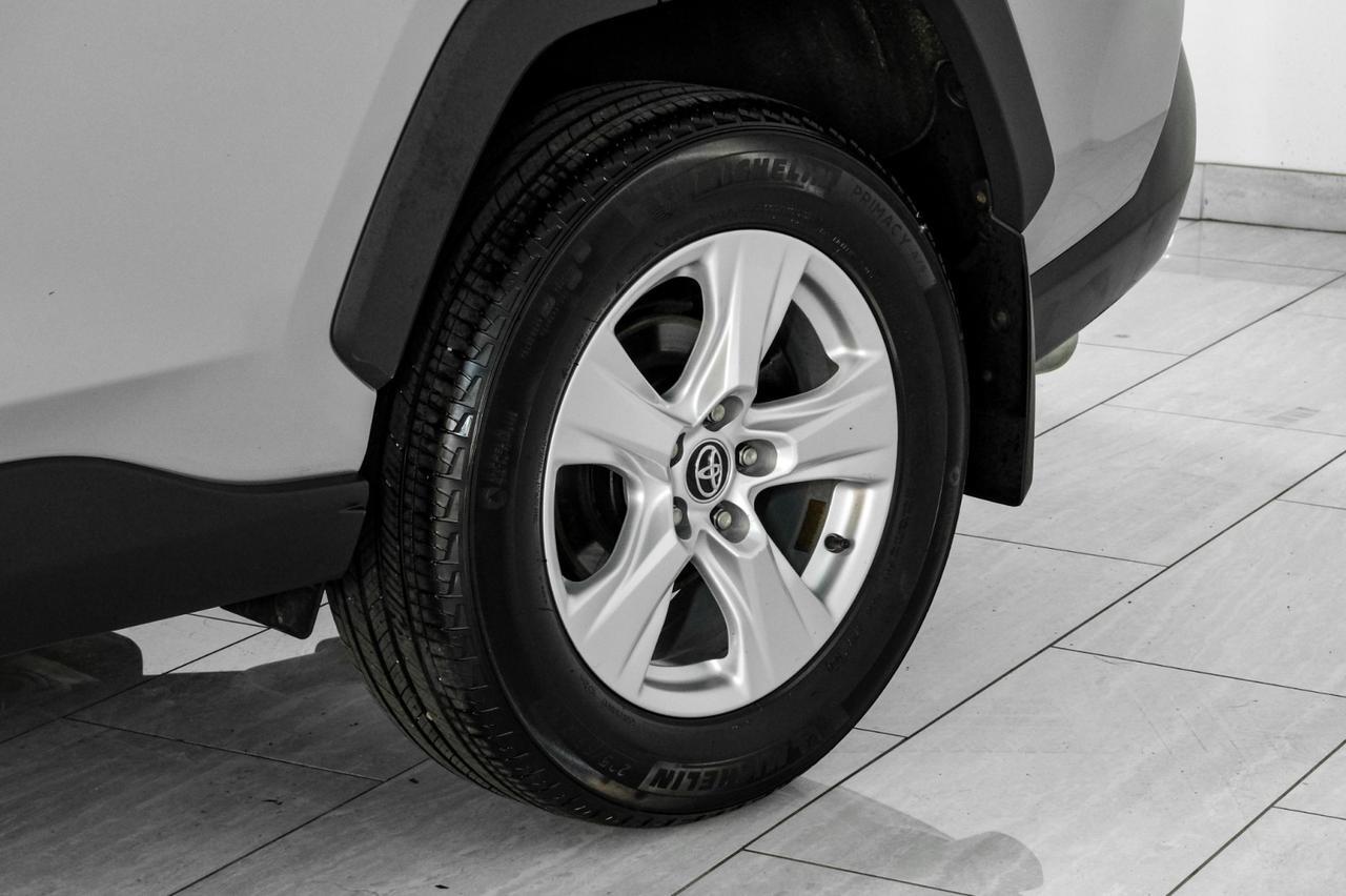 2020 Toyota RAV4 XLE AWD TOYOTA SAFETY SENSE BLIND SPOT SUNROOF REAR CAMERA KEYLE Carrollton TX