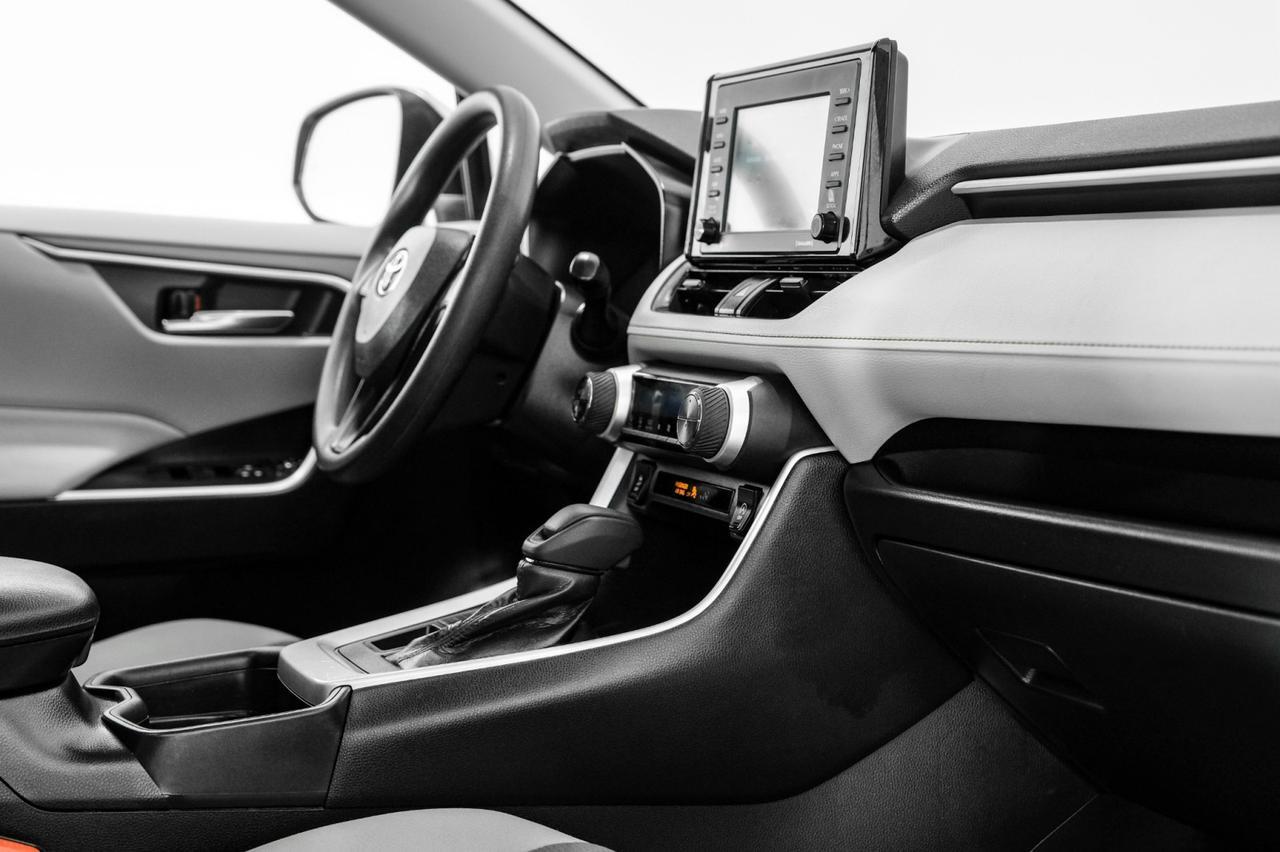 2020 Toyota RAV4 XLE AWD TOYOTA SAFETY SENSE BLIND SPOT SUNROOF REAR CAMERA KEYLE Carrollton TX