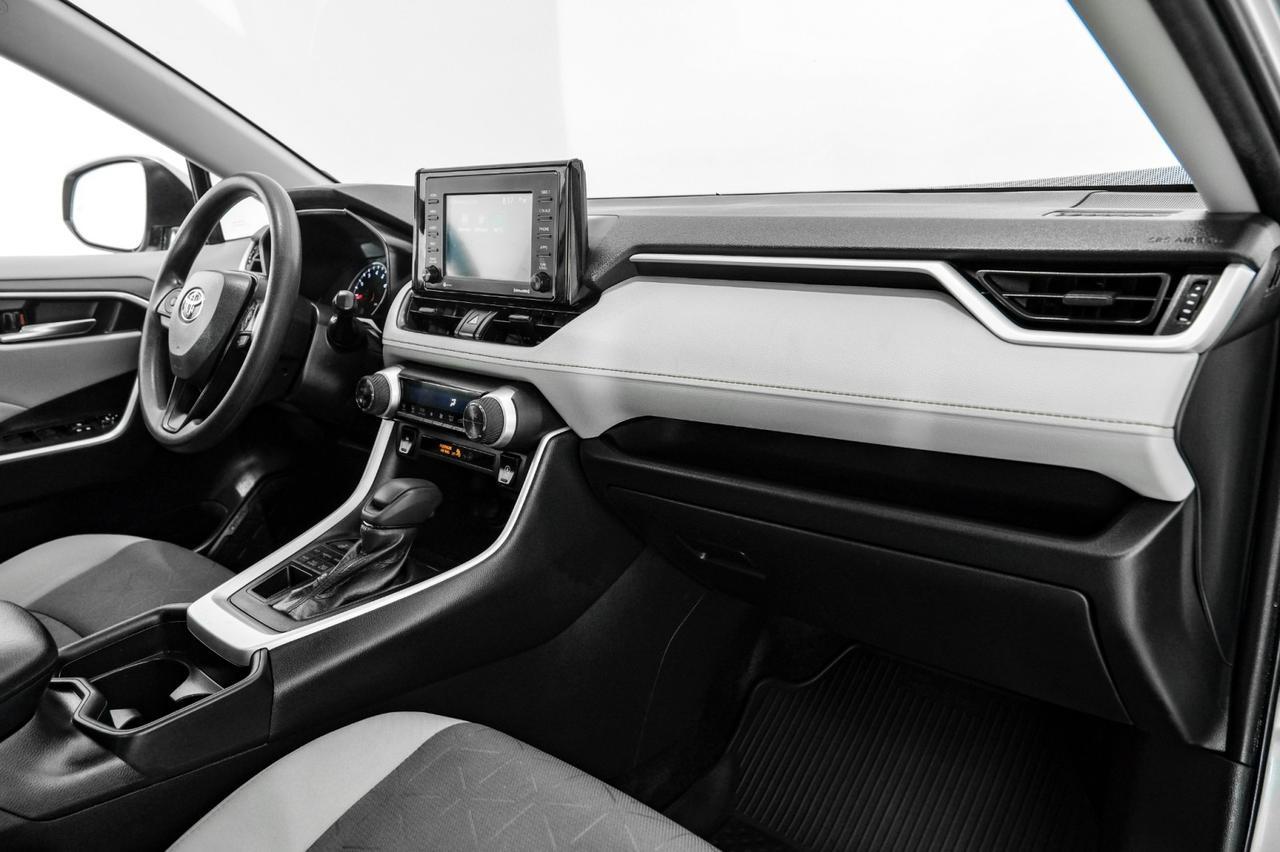 2020 Toyota RAV4 XLE AWD TOYOTA SAFETY SENSE BLIND SPOT SUNROOF REAR CAMERA KEYLE Carrollton TX