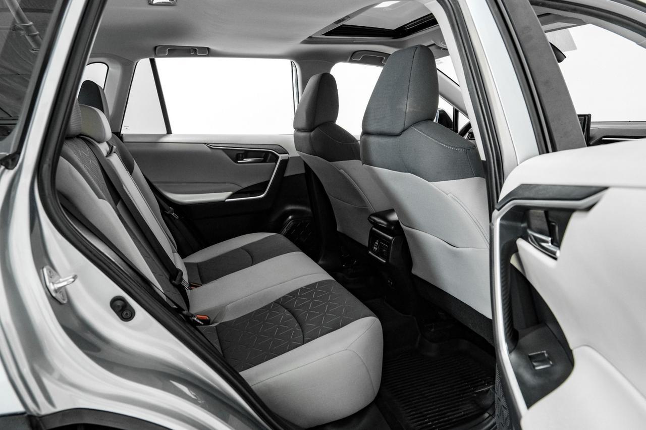 2020 Toyota RAV4 XLE AWD TOYOTA SAFETY SENSE BLIND SPOT SUNROOF REAR CAMERA KEYLE Carrollton TX