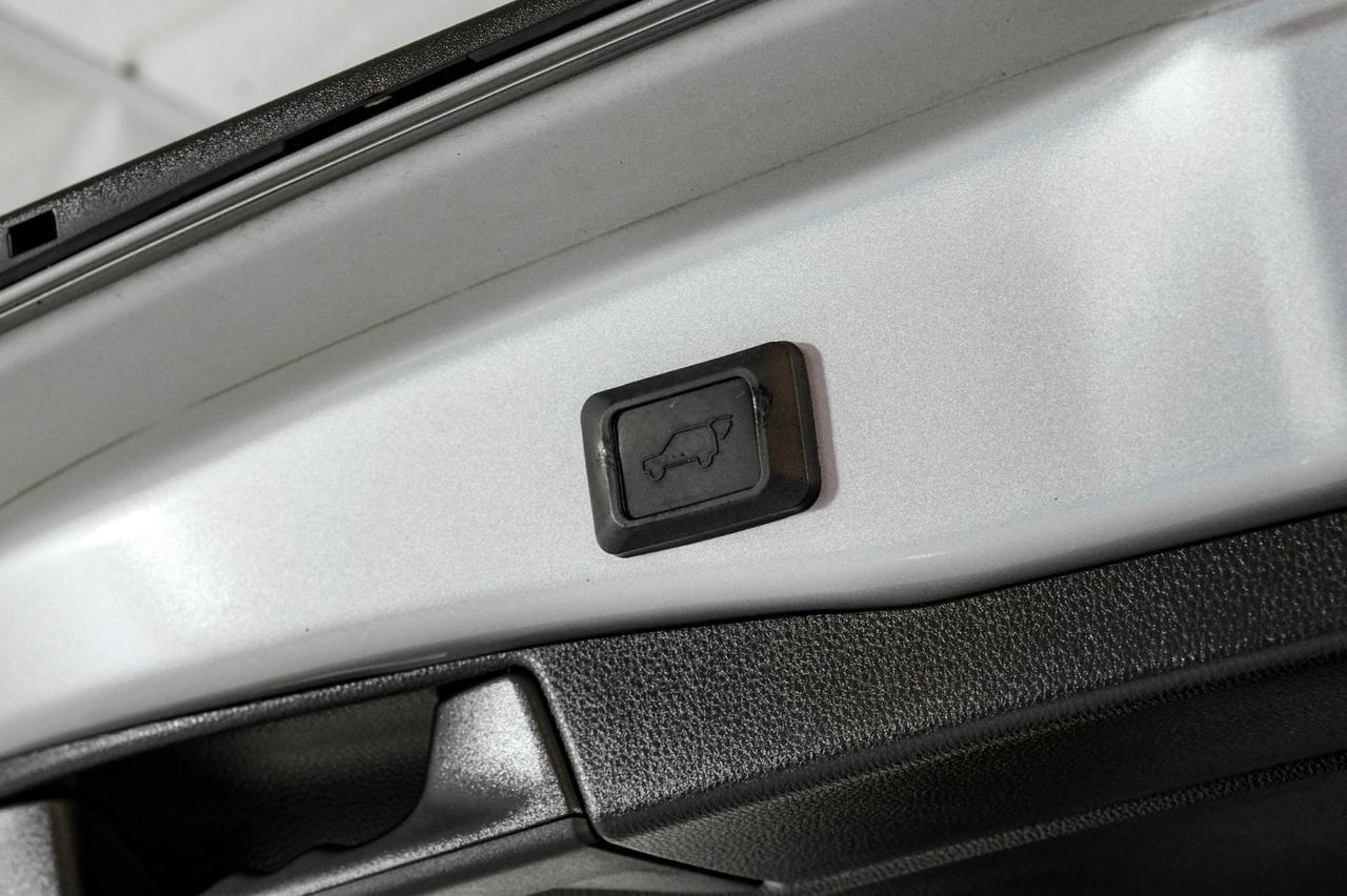 2020 Toyota RAV4 XLE AWD TOYOTA SAFETY SENSE BLIND SPOT SUNROOF REAR CAMERA KEYLE Carrollton TX