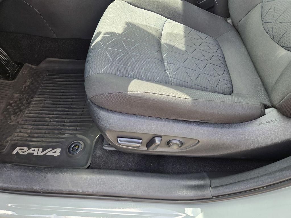 2020 Toyota RAV4 XLE Folsom CA
