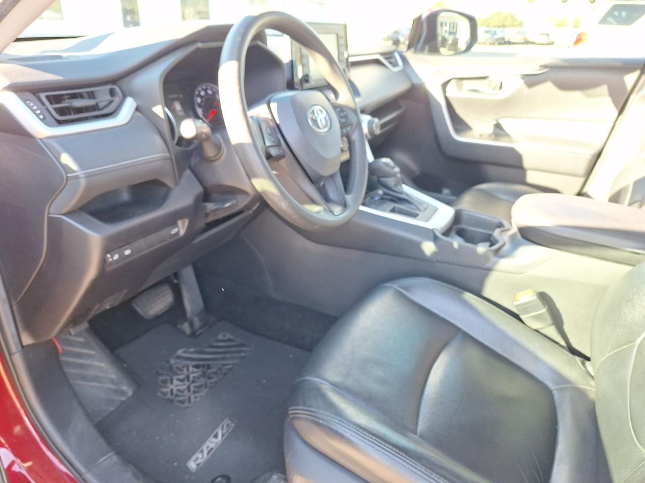 2020 Toyota RAV4 XLE Hurst TX