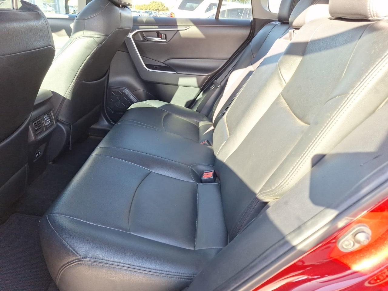 2020 Toyota RAV4 XLE Hurst TX