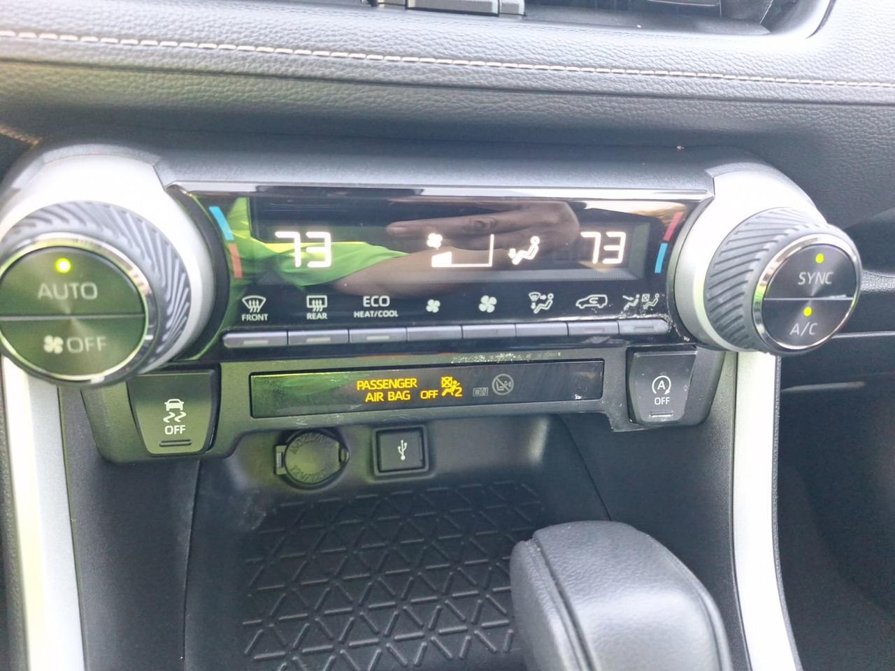 2020 Toyota RAV4 XLE Hurst TX