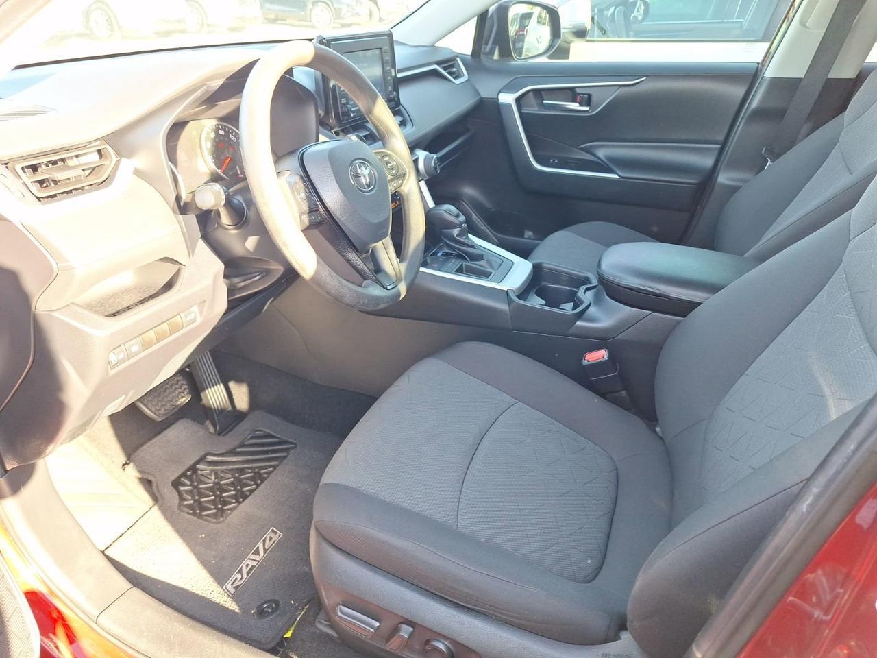 2020 Toyota RAV4 XLE Hurst TX