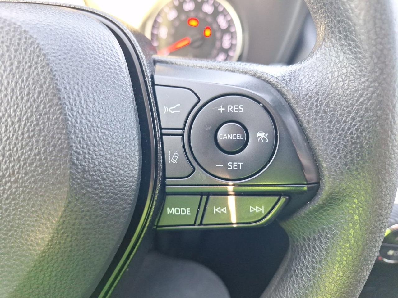 2020 Toyota RAV4 XLE Hurst TX