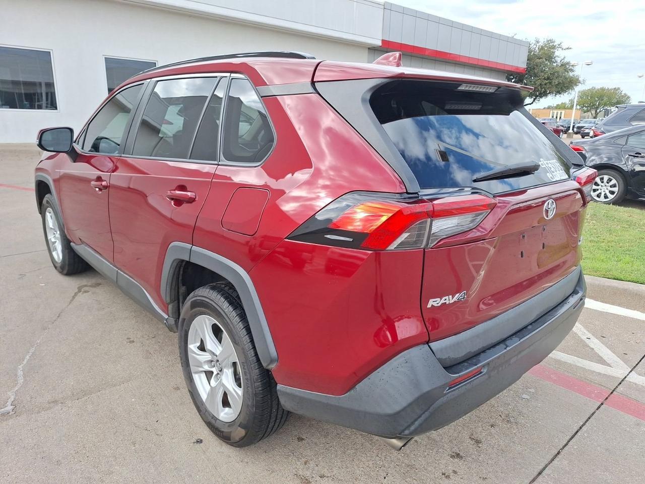2020 Toyota RAV4 XLE Hurst TX