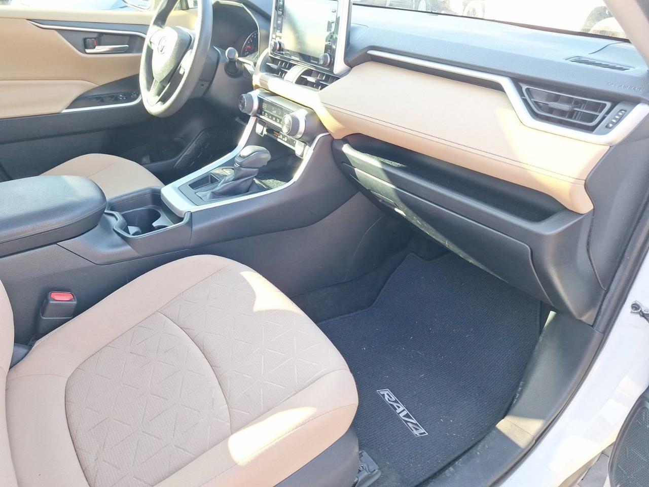 2020 Toyota RAV4 XLE Hurst TX