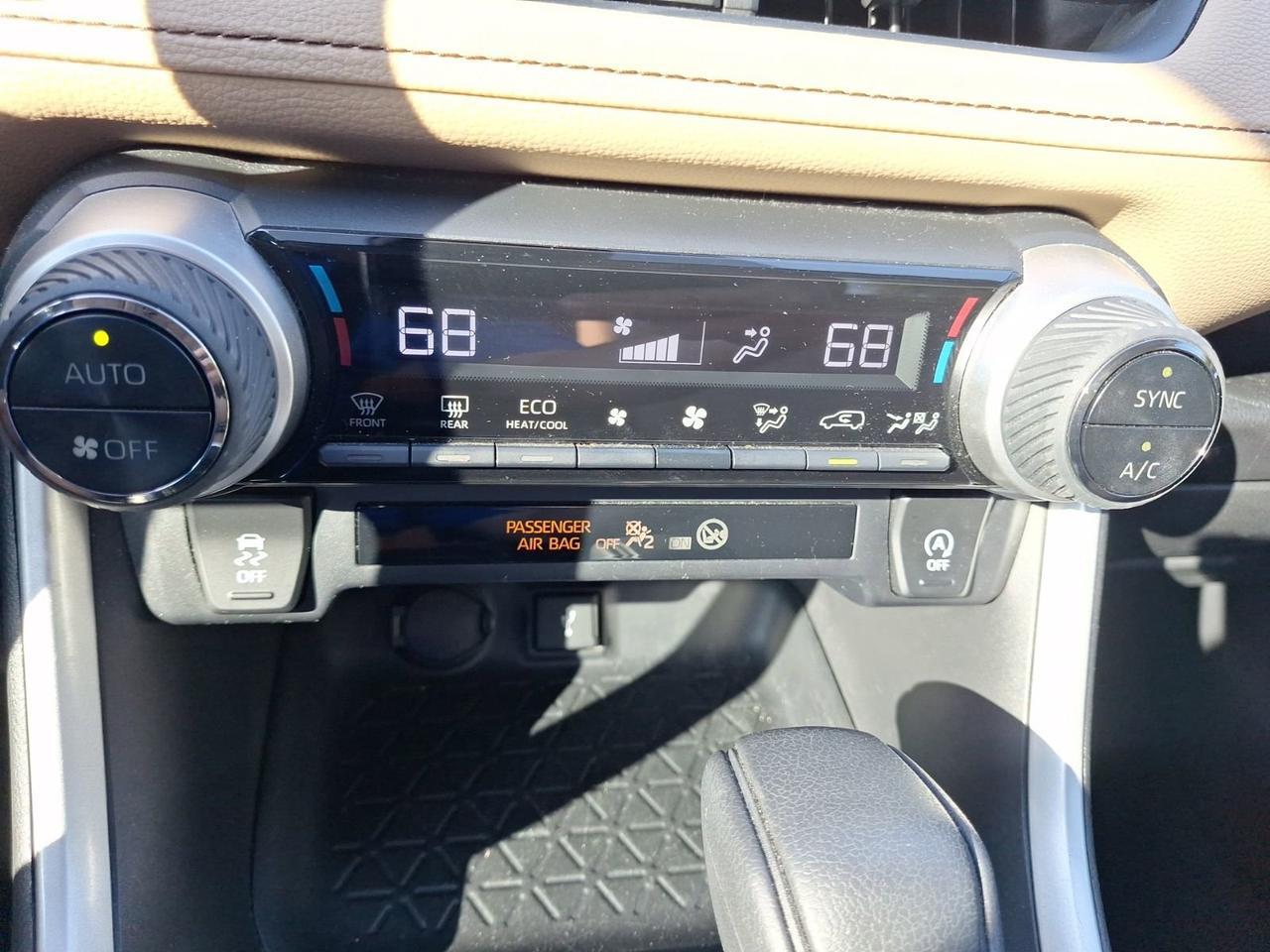 2020 Toyota RAV4 XLE Hurst TX