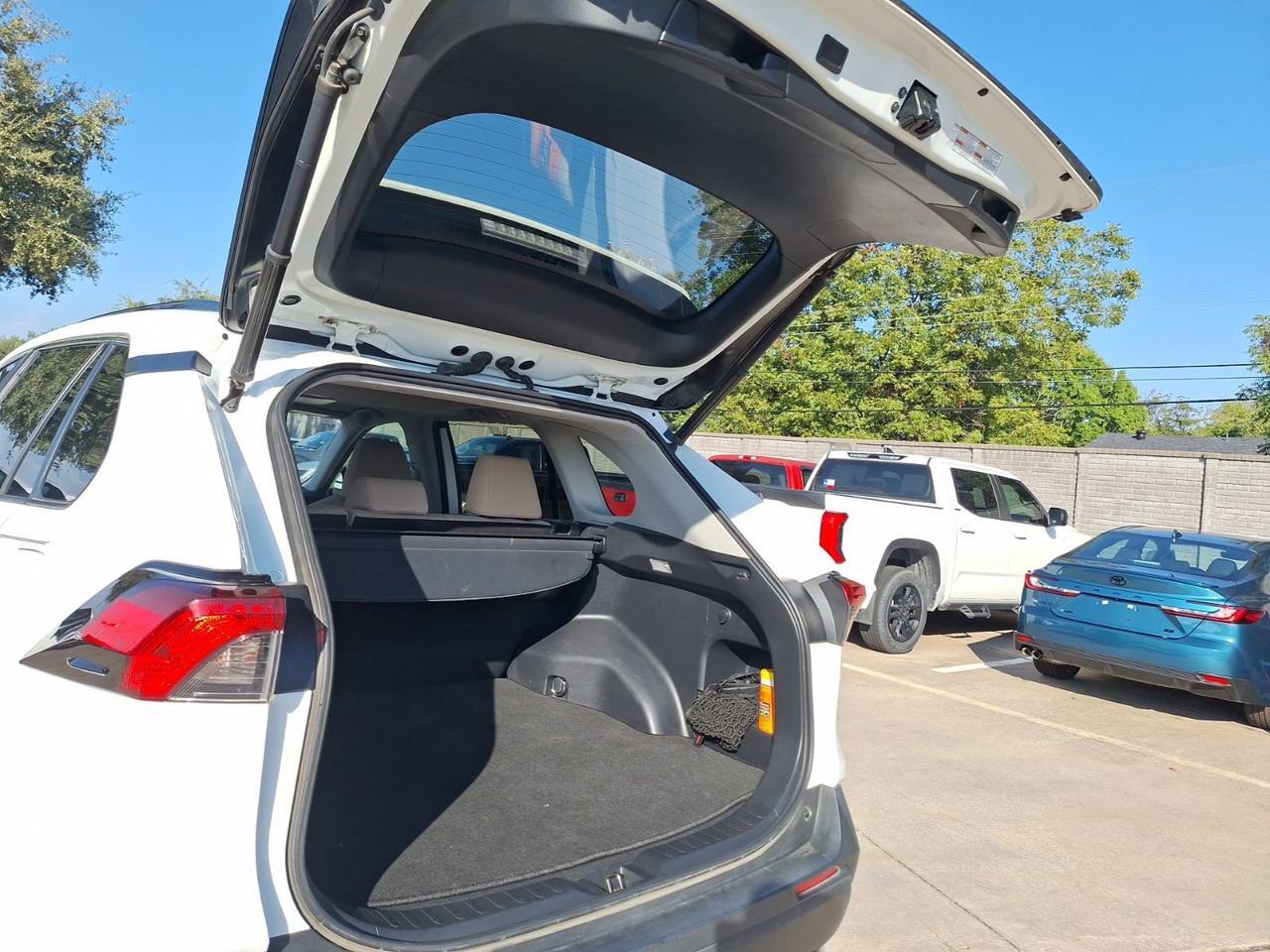 2020 Toyota RAV4 XLE Hurst TX