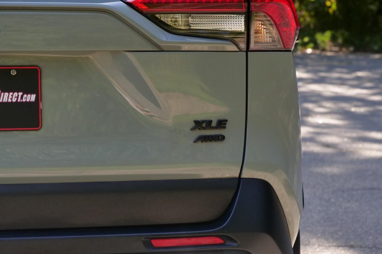 2020 Toyota RAV4 XLE Premium / AWD / Heated Seats / Sunroof! Lincolnton NC