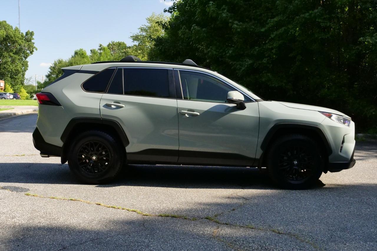 2020 Toyota RAV4 XLE Premium / AWD / Heated Seats / Sunroof! Lincolnton NC